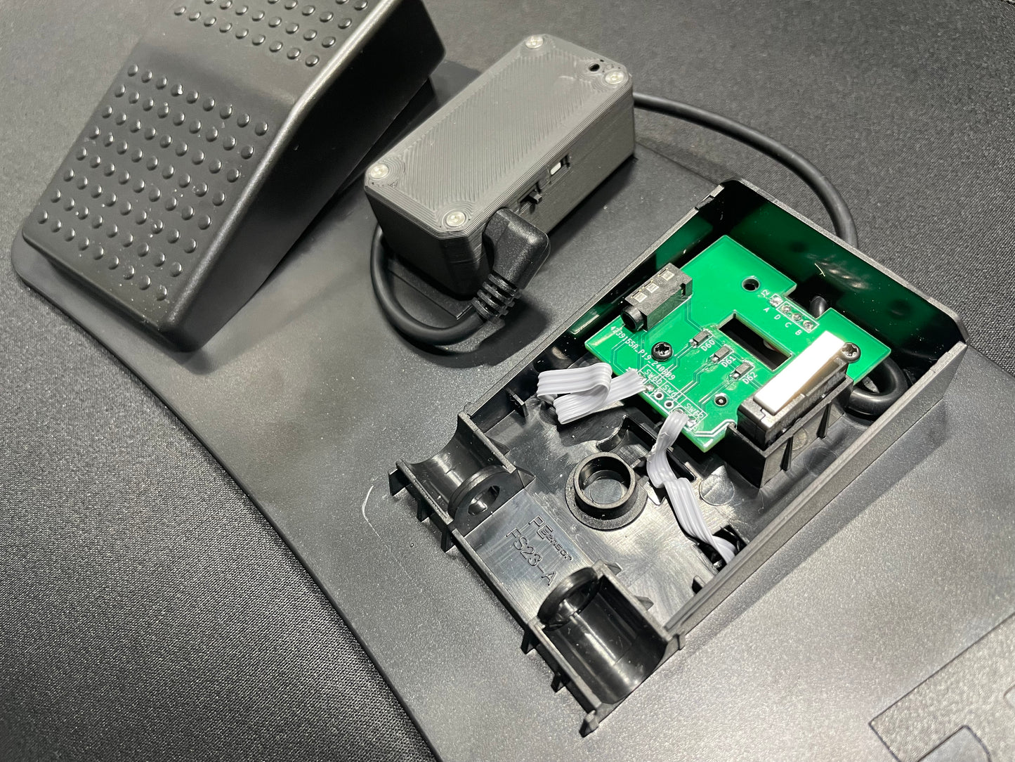 フットスイッチ拡張キット