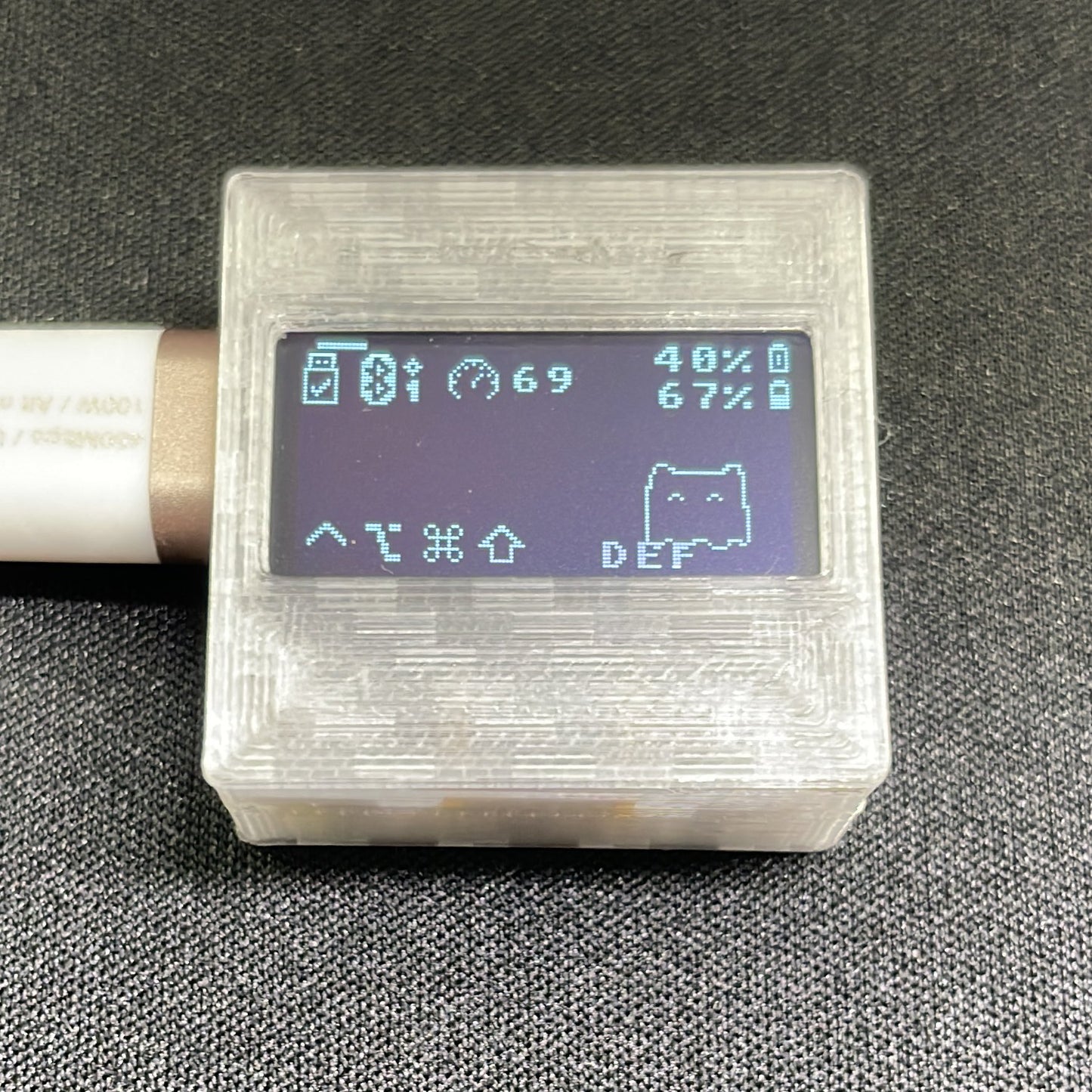 OLED付きドングル